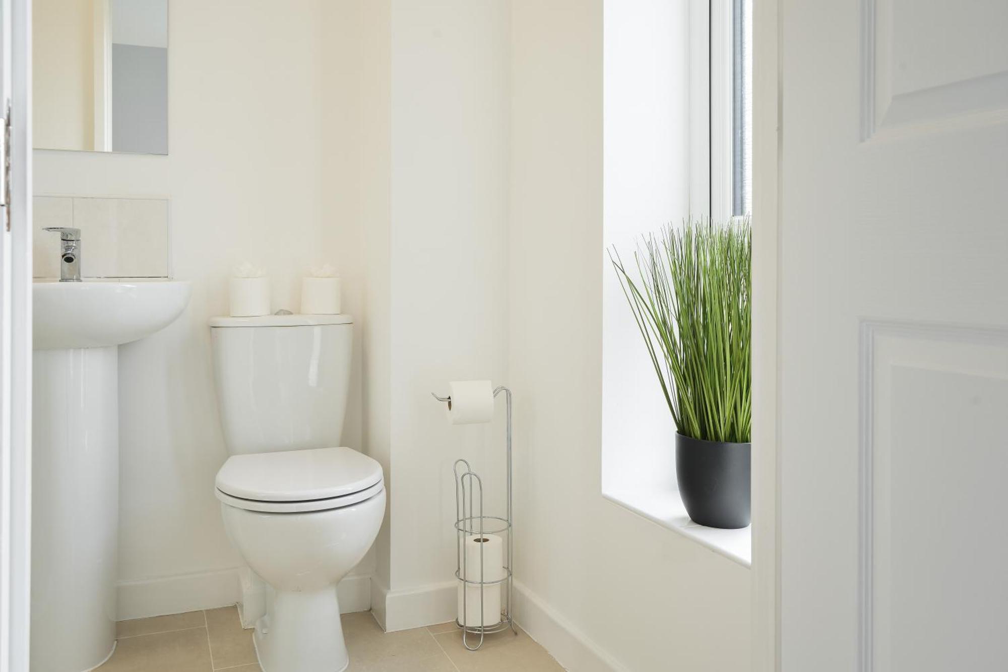 Mersey Way, Spacious 3 Bed Home, Close To Sheffield City Centre & Free Driveway Parking - Perfect For Workers, Groups & Families - Hosted By Stay Host Save Bagian luar foto