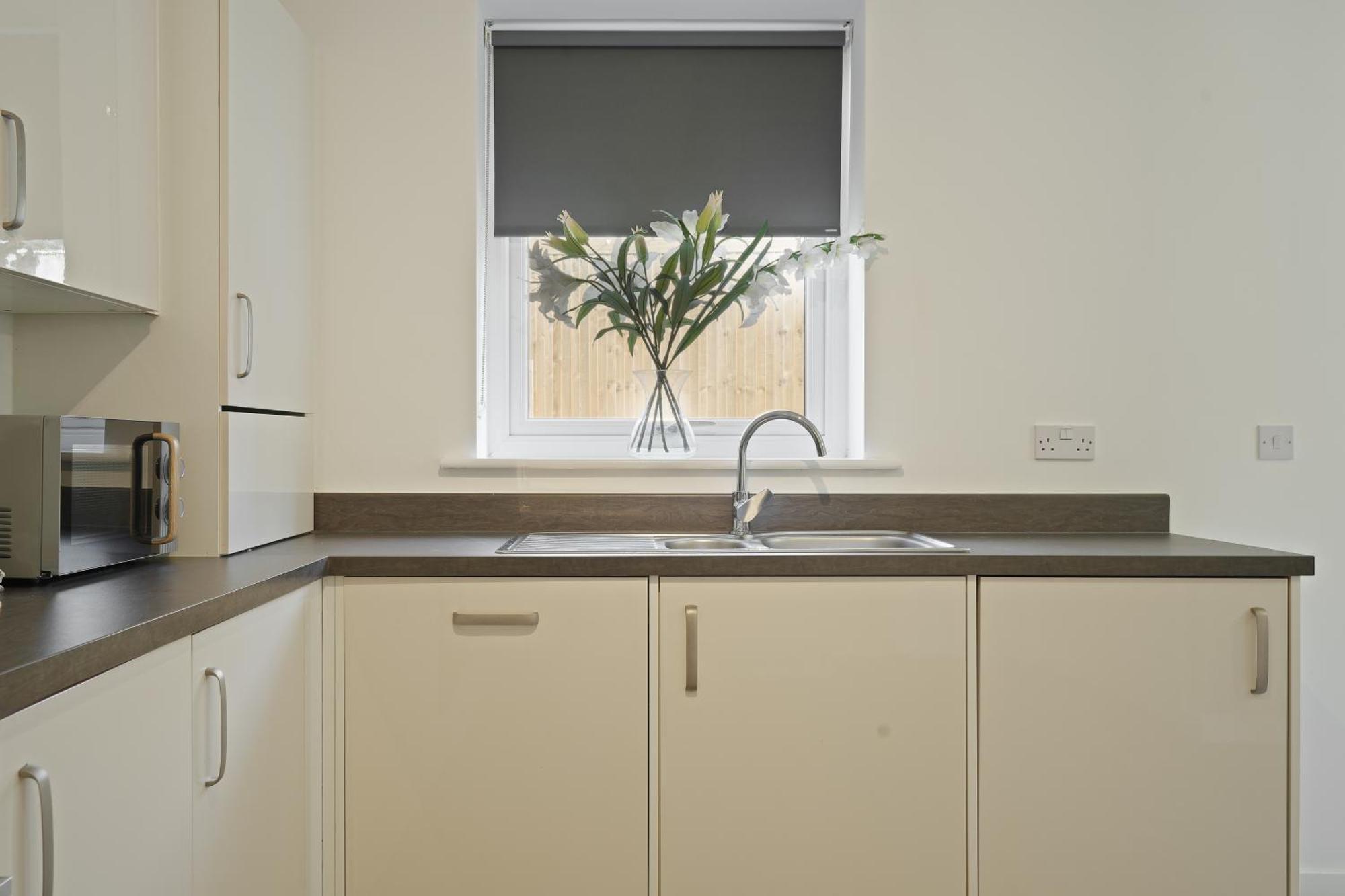 Mersey Way, Spacious 3 Bed Home, Close To Sheffield City Centre & Free Driveway Parking - Perfect For Workers, Groups & Families - Hosted By Stay Host Save Bagian luar foto